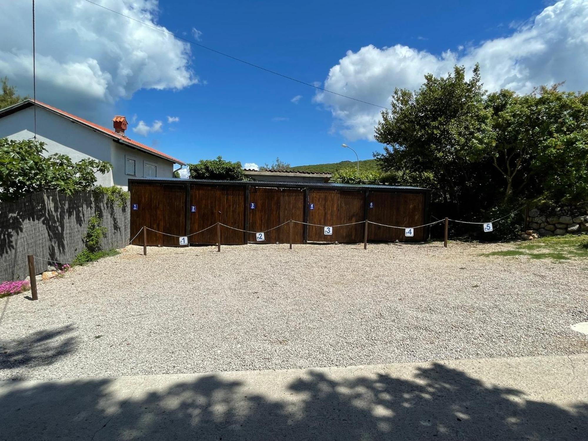 Apartments Monika Bed & Breakfast 1&4 Punat Exterior photo